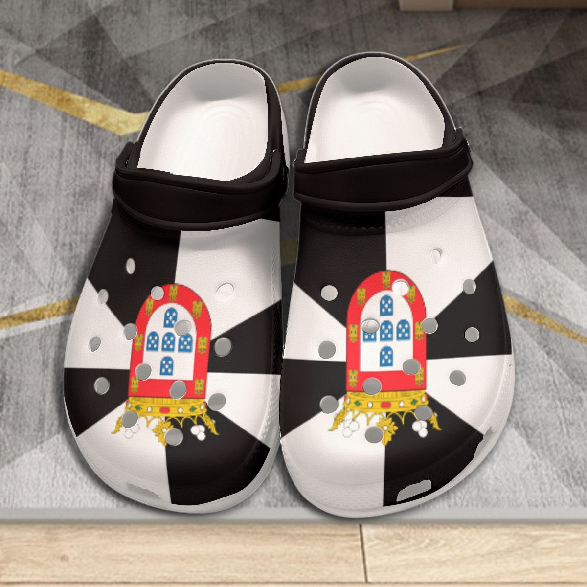 Ceuta Clogs - Womens